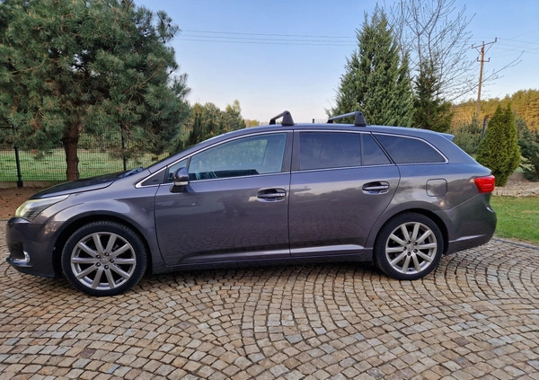Toyota Avensis cena 41800 przebieg: 236900, rok produkcji 2012 z Płock małe 277